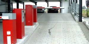 funk-kreditkarte-parkhaus.jpg funk-kreditkarte-parkhaus.jpg